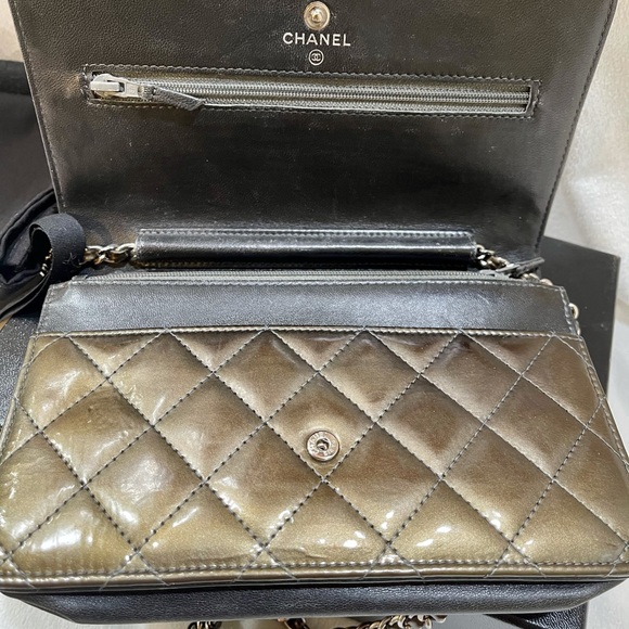 ❌SOLD❌💯Authentic Chanel Wallet on Chain WOC Green - Picture 8 of 15